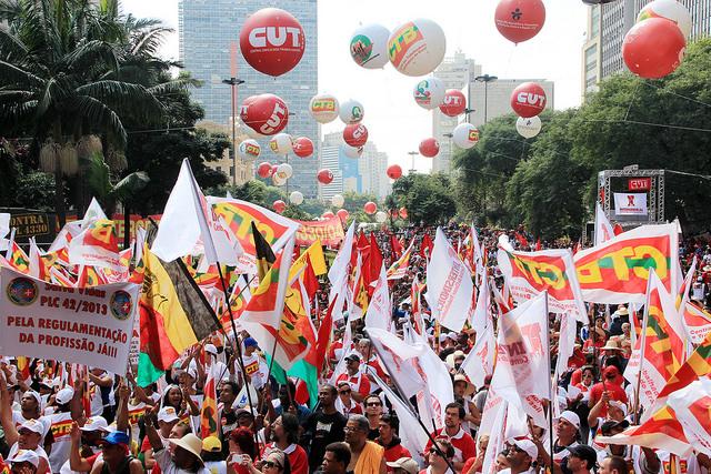  Em protesto contra nova lei trabalhista, movimento sindical prepara ato nacional