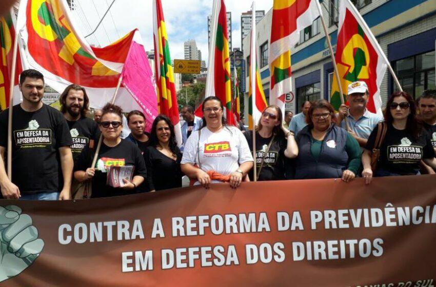  Sindicomerciários Caxias participa de ato simbólico contra a Reforma da Previdência 