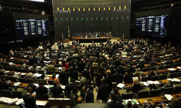  Governo nega que houve acordo para adiar a votação da reforma da previdência para 2018