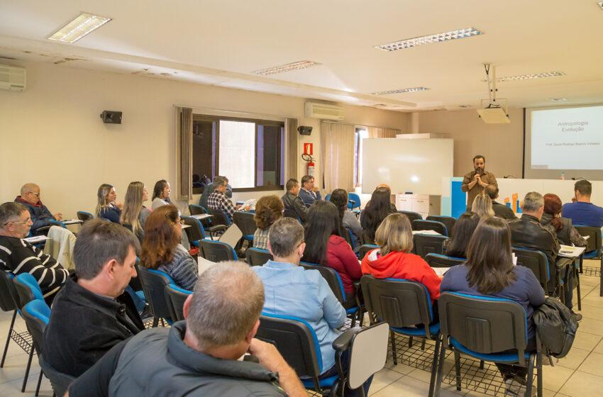  Diretores do Sindicomerciários realiza curso de formação sindical