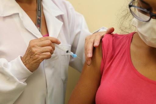  Segunda dose de vacinas contra a covid-19 é essencial