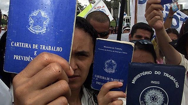  SENADO IMPÕE DERROTA AO GOVERNO E REJEITA REFORMA TRABALHISTA