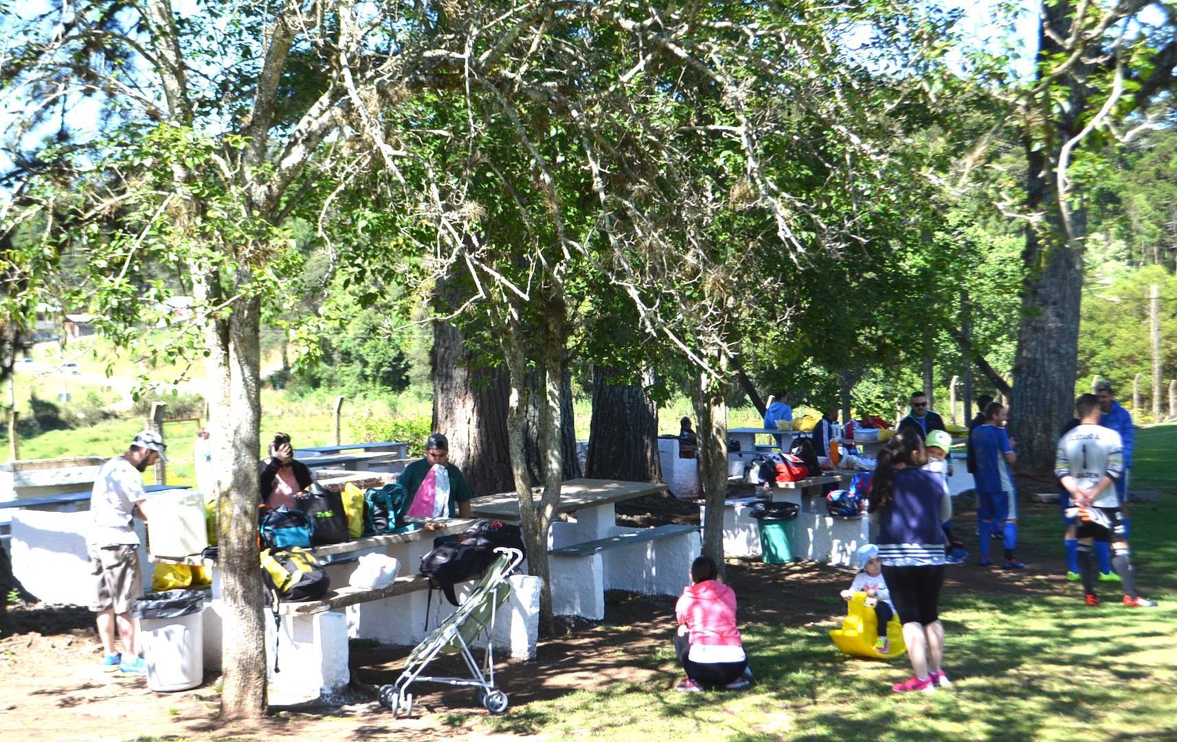 Aproveite a Temporada de Verão da Sede Campestre nos finais de semana -  Bancários e Financiários de Curitiba