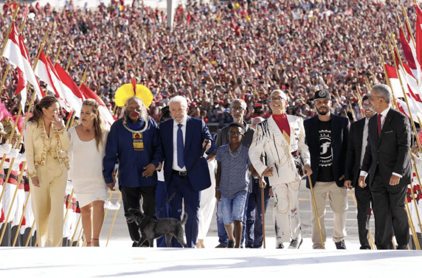  Posse de Lula representa novo ciclo de desenvolvimento do Brasil, avalia CTB