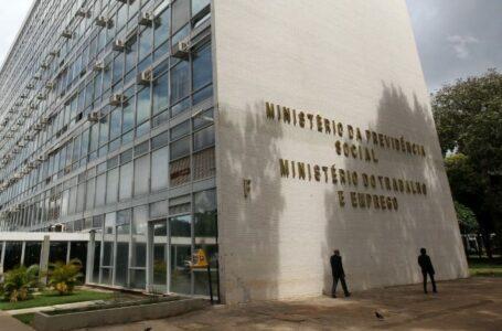 Movimento Sindical realiza plenária de reestruturação da Comissão Consultiva do Ministério do Trabalho