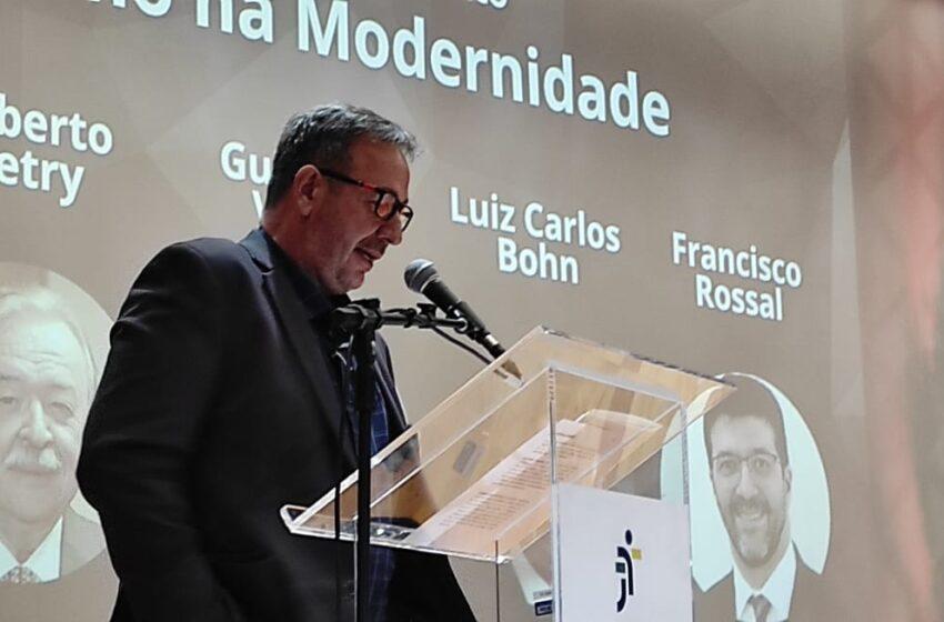  Presidente da CTB e FECOSUL, Guiomar Vidor, participa do 18º Encontro da Magistratura do Trabalho do RS em Pelotas