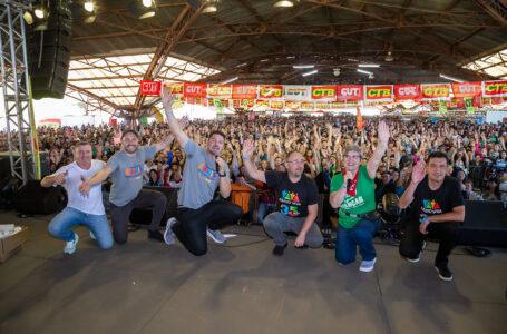 Ato-show do Dia do Trabalhador e da Trabalhadora 25 mil pessoas nos Pavilhões da Festa da Uva