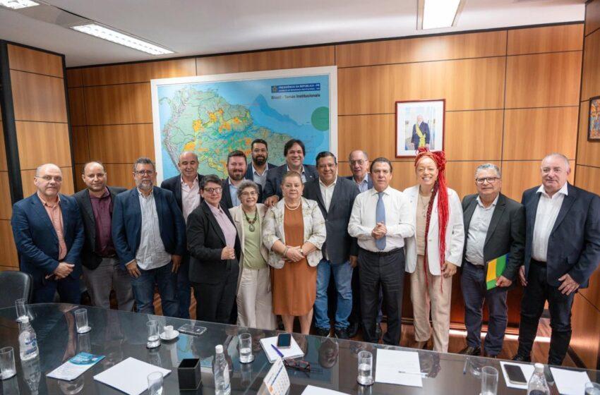  CTB RS participa de agenda no Ministério do Trabalho e reforça defesa da redução da jornada e do fim da escala 6×1