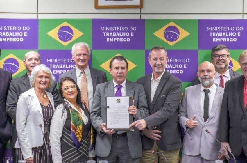  FECOSUL considera positiva nova portaria que fortalece a negociação coletiva para o trabalho aos feriados