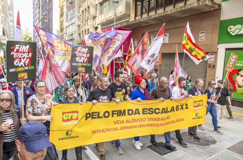  FIM DA ESCALA 6X1: comerciários do RS vão às ruas, aumentam pressão e cobram votação no Senado