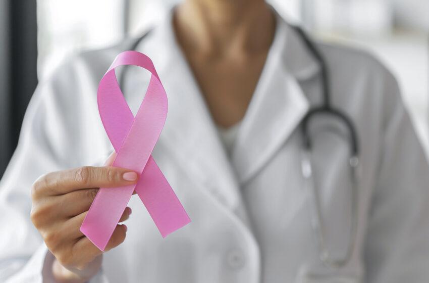  Sindicomerciários Caxias e Alfa Laboratório realizam exames preventivos gratuitos para comerciárias no mês de prevenção ao câncer de mamas